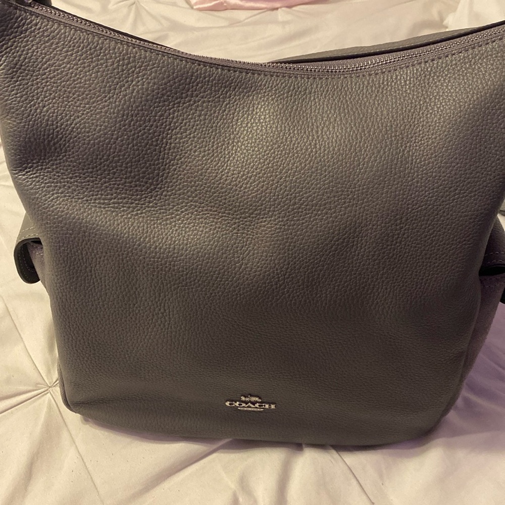 Coach Purse/Elite Bag Grey Excellent Condition New without pride tags